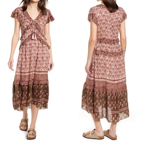 Faherty Dresses & Skirts - Faherty Bonita Block Paisley Floral Tiered Ruffle V Neck Midi Prairie Dress